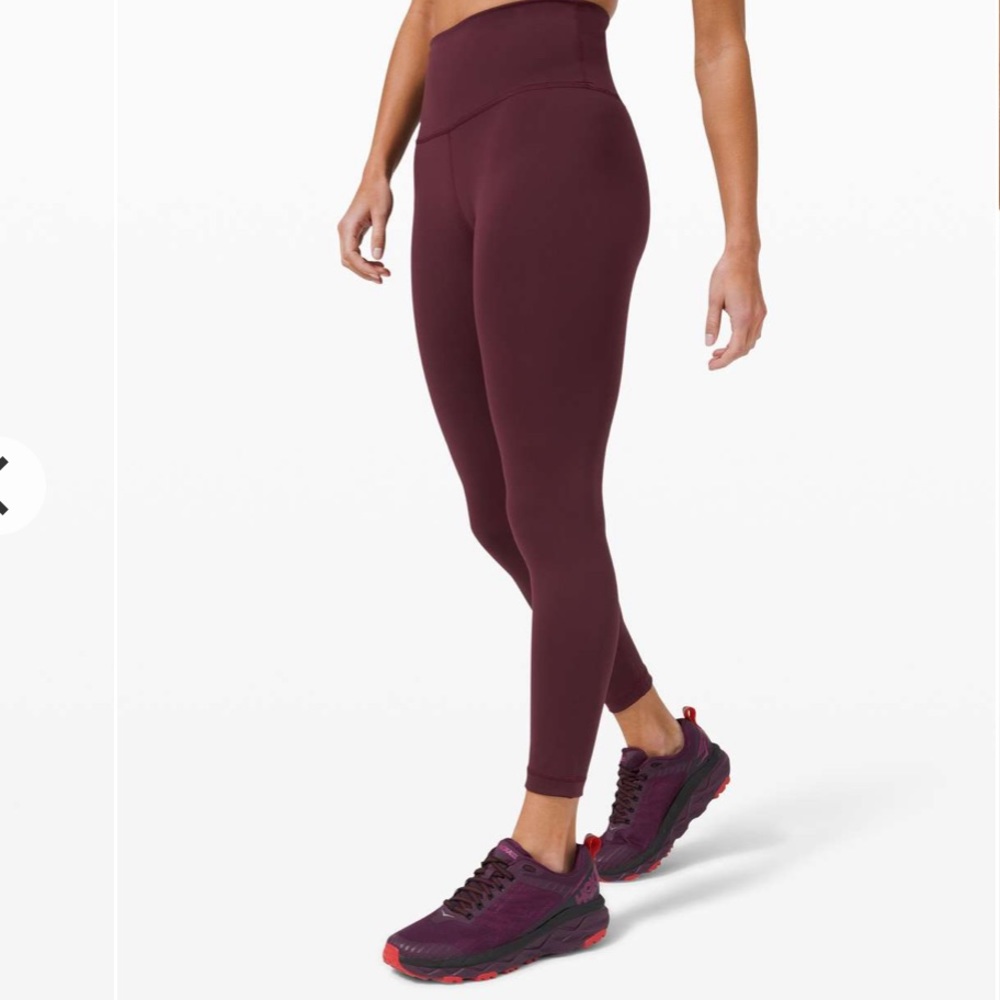WUNDER TRAIN HIGH-RISE TIGHT 25"
Cassis.  Size 6